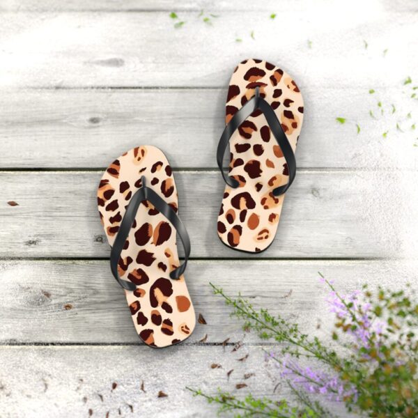 Leopard Print Flip Flops - Stylish Summer Sandals for Beach & Pool Days