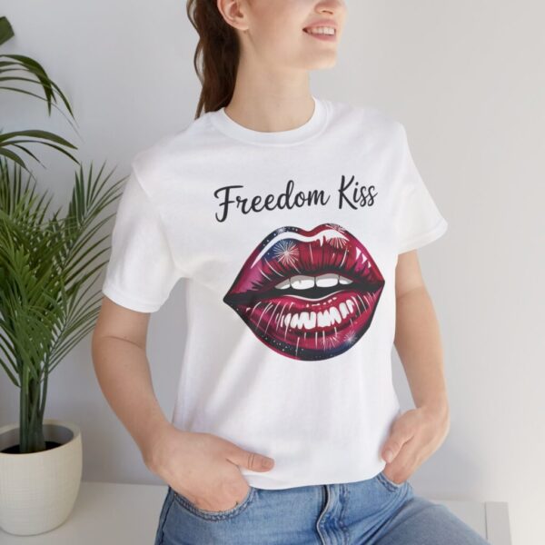 Freedom Kiss Unisex Tee - Fun Graphic T-Shirt for Casual Wear, Gift for Friends, Pride Events, Summer Parties, Unique Fashion Statement